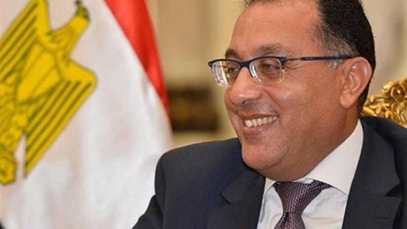 رئيس الوزراء يشهد