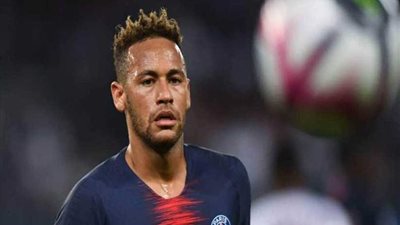 نيمار خارج قائمة باريس سان جيرمان أمام سانت إتيان