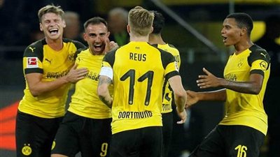 بوروسيا دورتموند يهزم آينتراخت فرانكفورت في الدوري الألماني