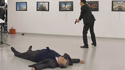 شاهد..ظهور قاتل السفير الروسي لدى تركيا في إدلب