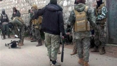 الدفاع الروسية: المسلحون ينقلون حاويات كلور إلى إدلب