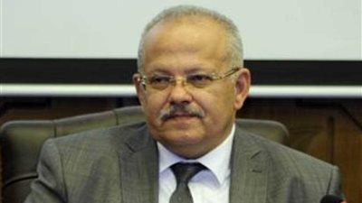 الخشت: توزيع 8 آلاف بطاقة دفع إلكتروني على الطلاب الجدد قبل بدء العام الدراسي