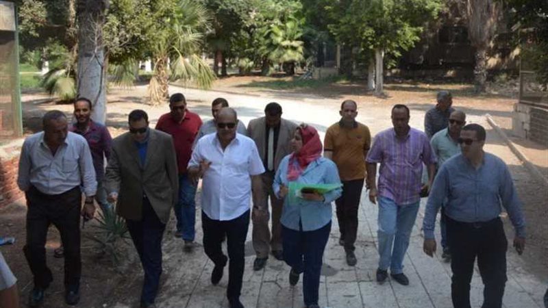 محافظ الغربية يقوم