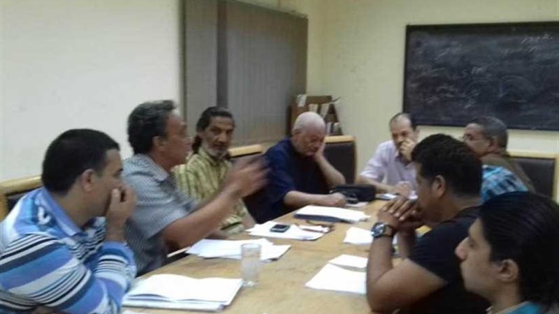 أمسيات وورش وندوات