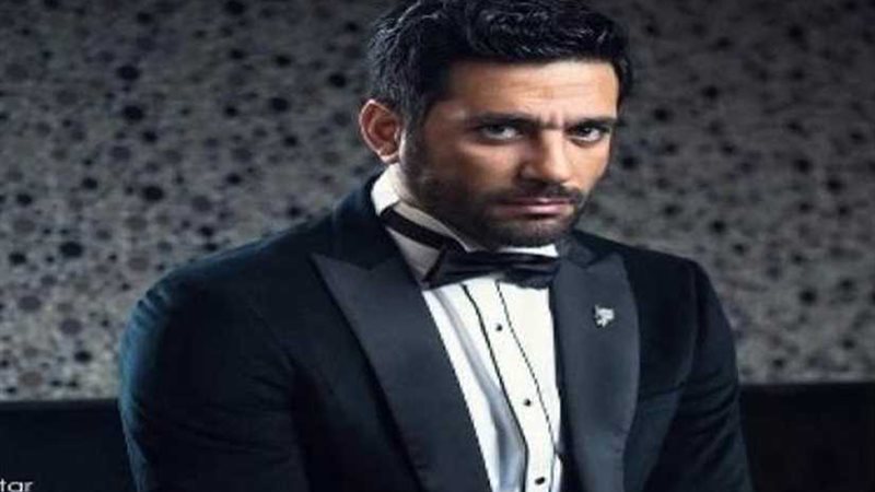 حسن الرداد يستعد