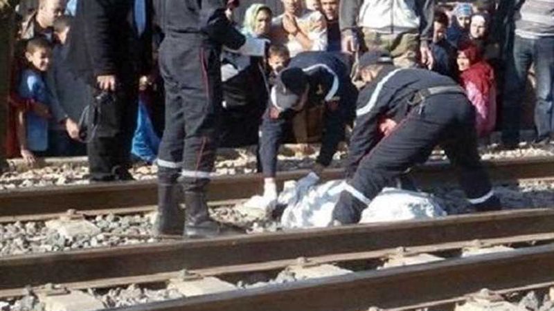 انتحار شاب أسفل عجلات