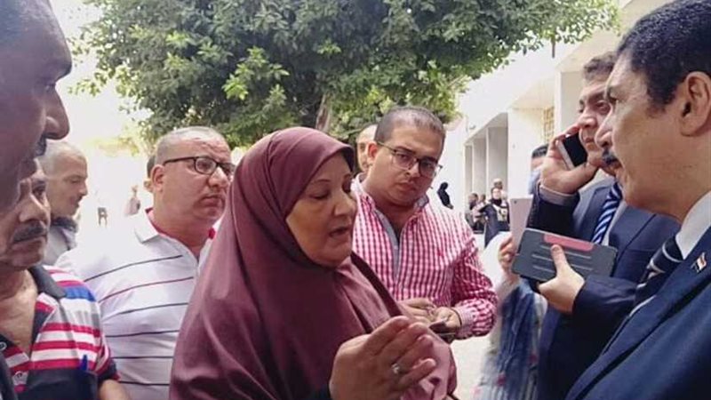 محافظ القليوبية يحل