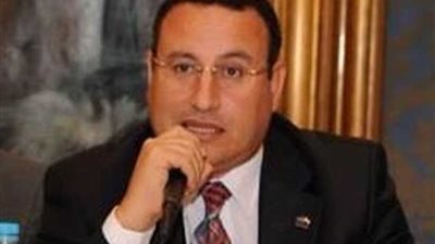 قنصوة في زيارة لمصانع سجاد أبيس