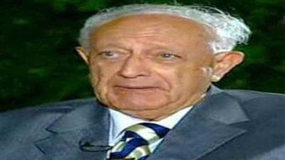 الأربعاء.. تكريم اسم المترجم الراحل مصطفى فهمي بالقومي للترجمة