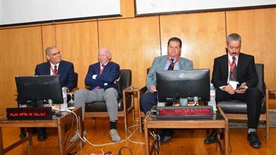 أول ورشة في الصعيد عن استئصال المثانة وتحويل مجرى البول.. 