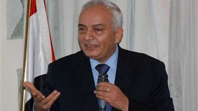 رئيس قطاع التعليم العام يتابع الاستعدادات الخاصة بالعام الدراسى الجديد