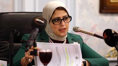 وزيرة الصحة تشتكي: ٦٠٪‏ من الأطباء في السعودية والباقي عايز يشتغل في القطاع الخاص