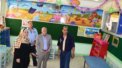 محافظ بورسعيد يأمر بسداد مصروفات الطلاب غير القادرين