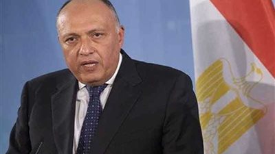 وزير الخارجية يبحث هاتفيا مع نظيره الكويتي سبل تعزيز العلاقات بين البلدين