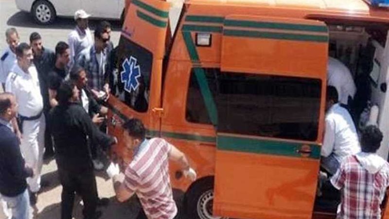 إصابة شرطي وزوجته