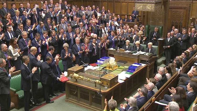 وفد برلماني بريطاني