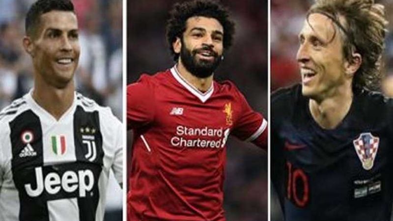 فيفا يُخصص 4 هاشتاجات