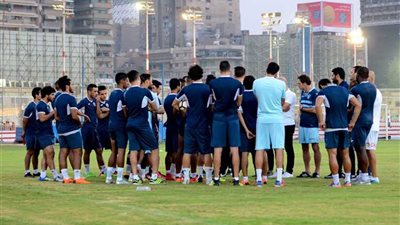 جروس يجتمع بلاعبي الزمالك