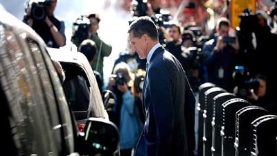 تحديد موعد محاكمة مستشار ترامب 