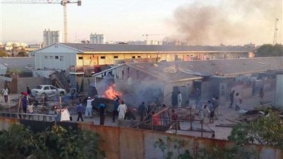 تجدد المواجهات في طرابلس الليبية وإغلاق مطار حقل الوفاء النفطي