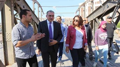 بحث آليات إقامة مشروعات استثمارية بمدينتي دمياط و رأس البر