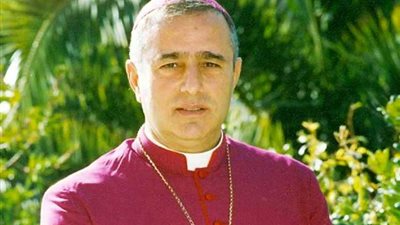 سفير الفاتيكان بالقاهرة يزور كاتدرائية القديس انطونيوس للأقباط الكاثوليك بالفجالة