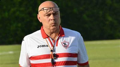 جروس: دفاع الزمالك مميز.. ومحمود علاء يستحق الانضمام لمنتخب مصر