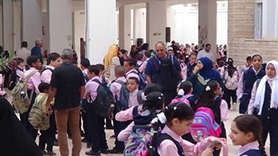 انتظام الدراسة في مدارس عدد من المحافظات في أول أيام العام الدارسي