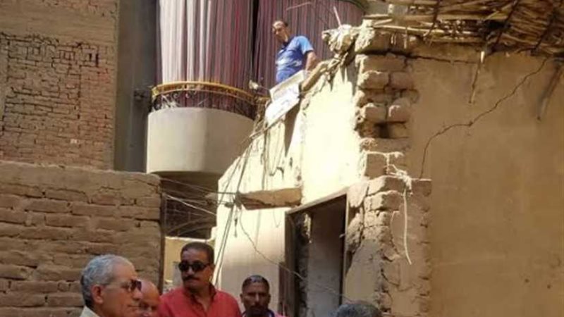 إزالة عقار إيل للسقوط