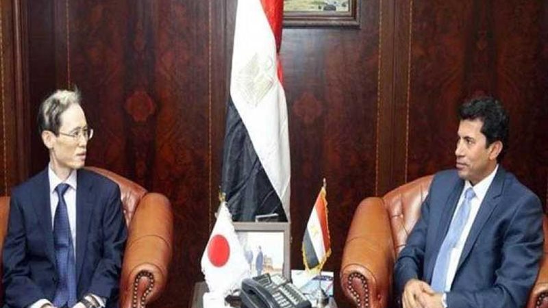 وزير الشباب والرياضة