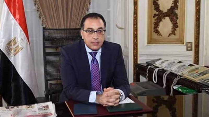 رئيس الوزراء يتلقى