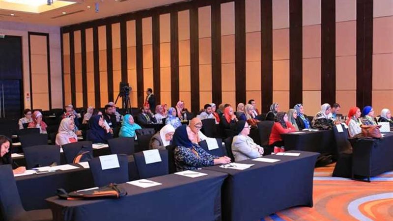 أستاذ صحة عامة: الفيتامينات