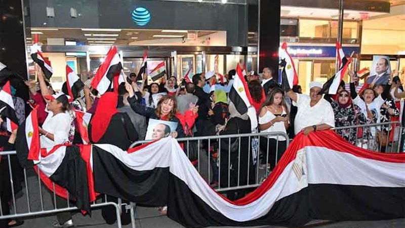 استقبال حاشد من المصريين