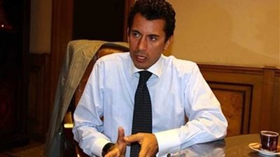 مفاوضات مع شركة صينية لتشغيل مراكز الشباب بالطاقة الشمسية