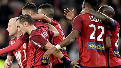 ليل يحقق فوزا ثمينا على نانت 2-1 في الدوري الفرنسي