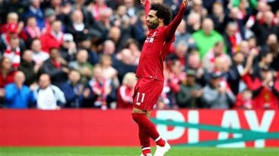 شاهد..ليفربول يحتفي بعودة محمد صلاح للتهديف