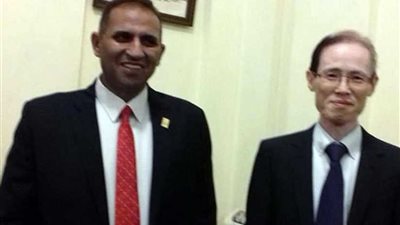 رئيس جامعة أسوان يلتقي مع السفير الياباني الجديد بالقاهرة