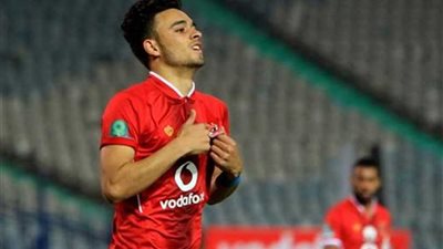 صلاح محسن يسجل ثالث أهداف الأهلي في مرمى 