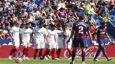 إشبيلية يفوز على ليفانتي 6 - 2 ضمن الجولة الخامسة للدوري الأسباني