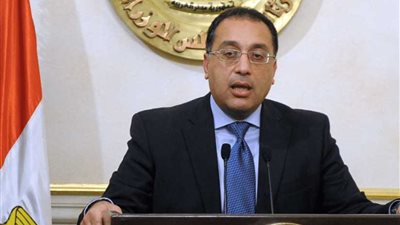 رئيس الوزراء يجتمع مع نواب أسيوط ويوجه بسرعة تشغيل مشروع صرف صدفا والغنايم