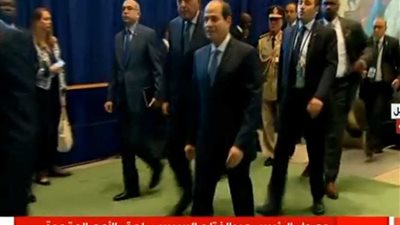 لحظة وصول الرئيس السيسي لمقر الأمم المتحدة (فيديو)