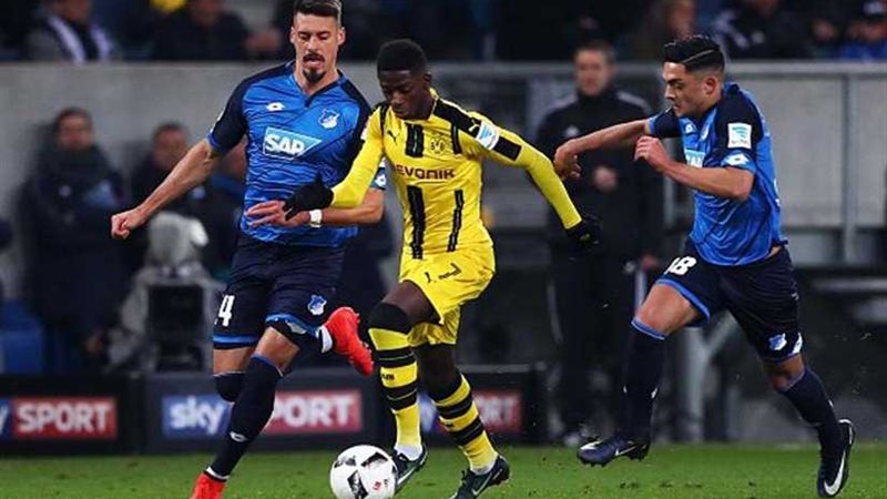 دورتموند يتعادل مع