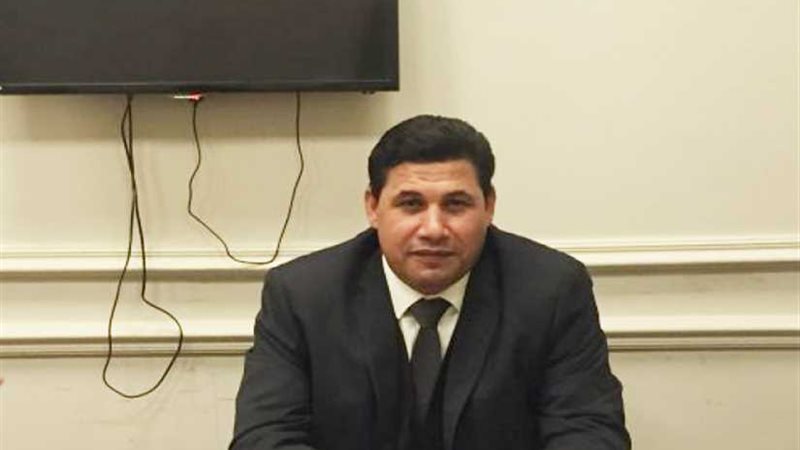 المحافظين يساند العمال