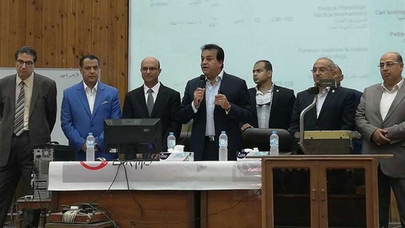 وزير التعليم العالي