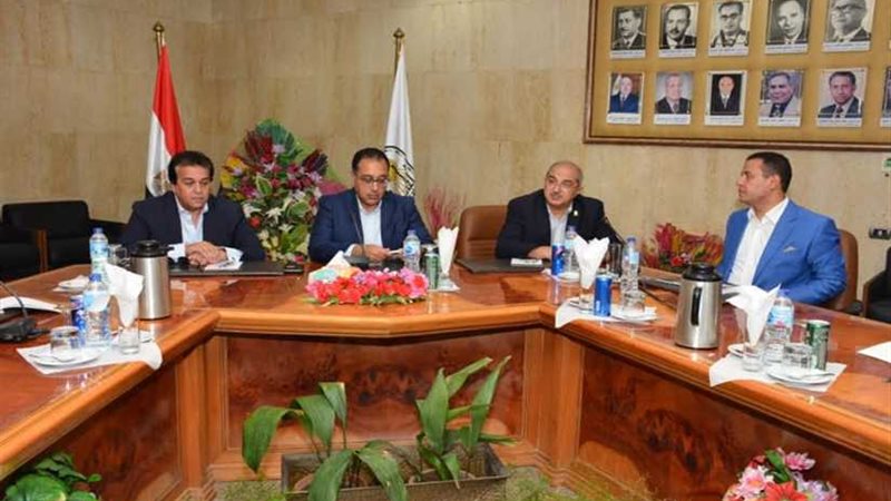 أسيوط تناشد رئيس