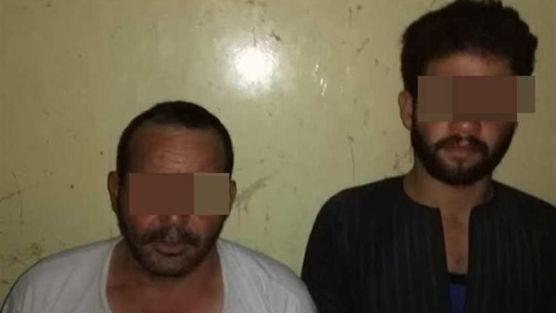 المباحث تفاجئ عاطلين