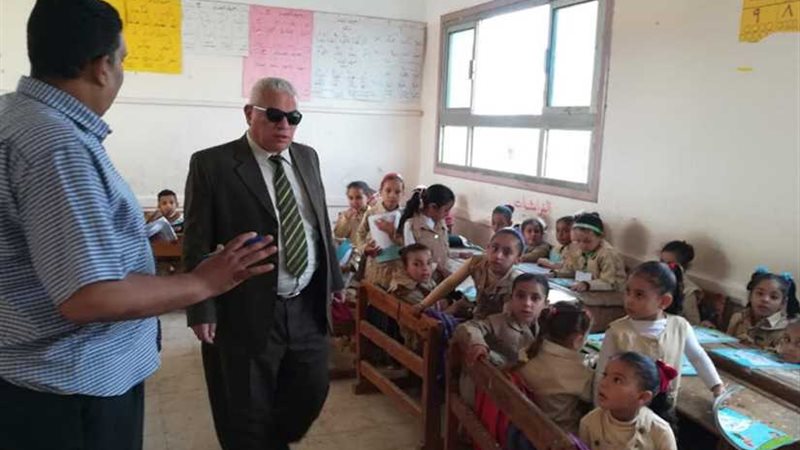 إحالة مدير مدرسة