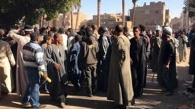 السيطرة على مشاجرة بين بائعين وجزارين بسبب معاكسة فتاة بطوخ