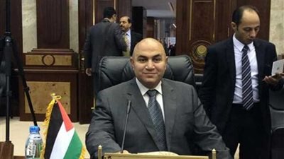 محلل: ترامب أعاد العلاقات الفلسطينية الأمريكية إلى ما قبل 1988