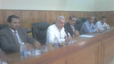 تعليم القليوبية: متابعة تركيبات المراوح والوصلات الكهربائية بالمدارس